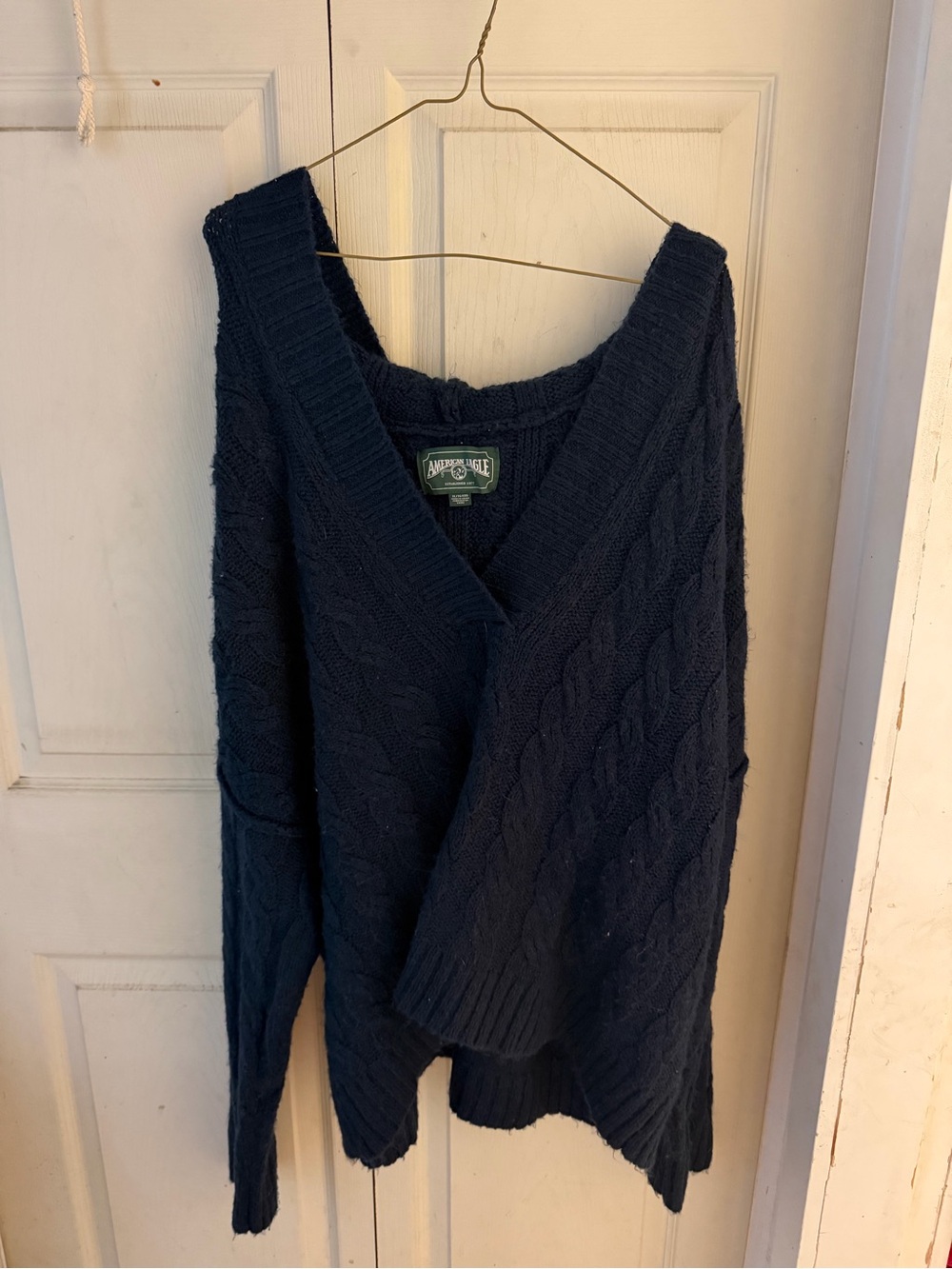 American Eagle Outfitters Navy Cable-Knit V-Neck Sweater